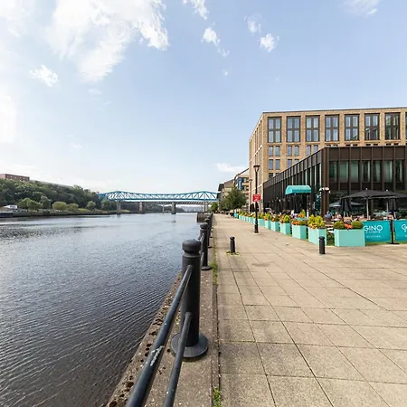 Apartment 19 Quayside *
